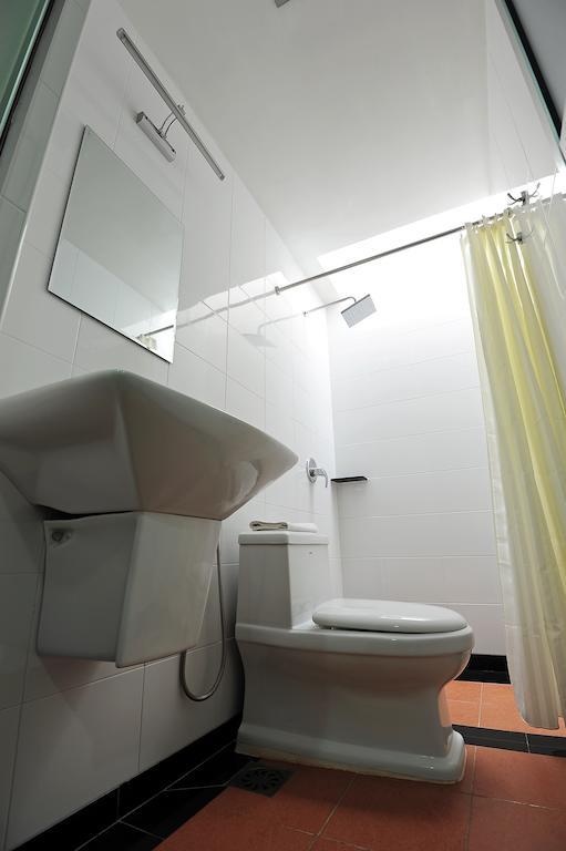 Kb50 Guesthouse Kuantan Room photo